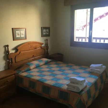Lodgingmalaga Plaza De La Constitucion Apartament Malaga
