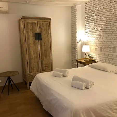 Lodgingmalaga Plaza De La Constitucion مالقة