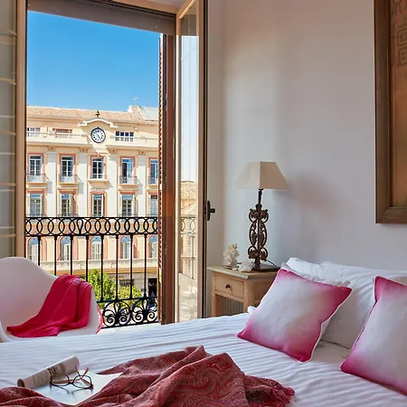 Lodgingmalaga Plaza De La Constitucion Hotel