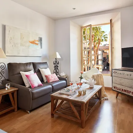 Apartamento Lodgingmalaga Plaza De La Constitucion *
