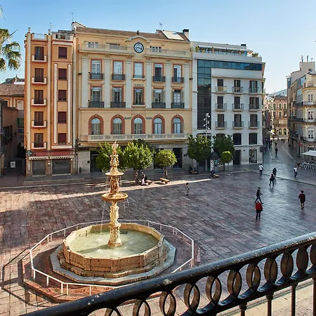 Lodgingmalaga Plaza De La Constitucion 4*