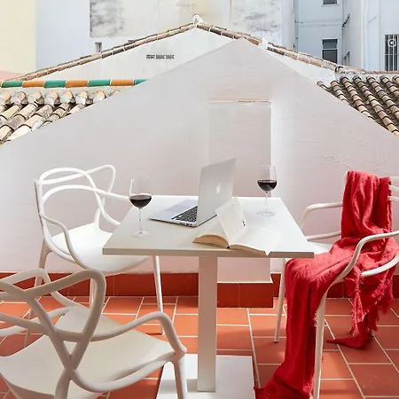 Lodgingmalaga Plaza De La Constitucion Hotel