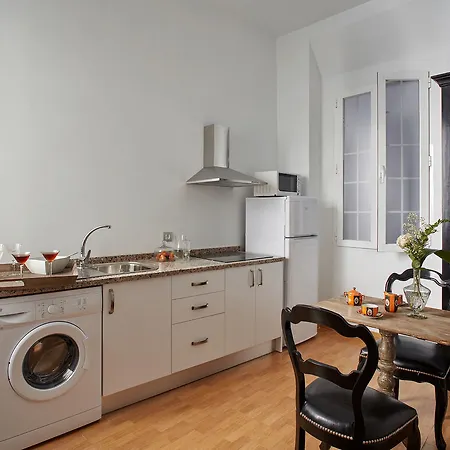 Apartment Lodgingmalaga Plaza De La Constitucion