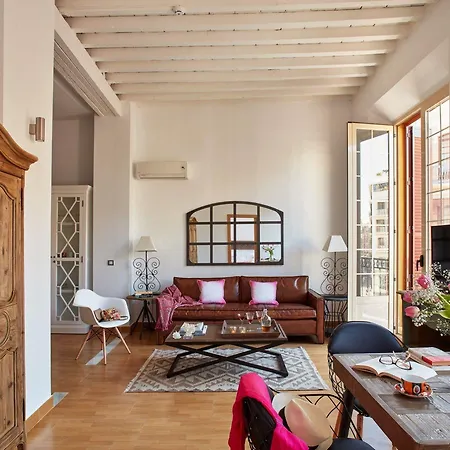 Lodgingmalaga Plaza De La Constitucion Apartment
