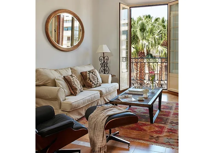 فندق Lodgingmalaga Plaza De La Constitucion 4*