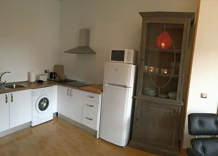 فندق Lodgingmalaga Plaza De La Constitucion 4*